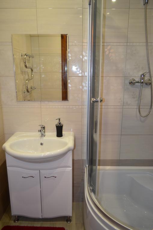Apartment At Zhukova Street バラーナヴィチ エクステリア 写真