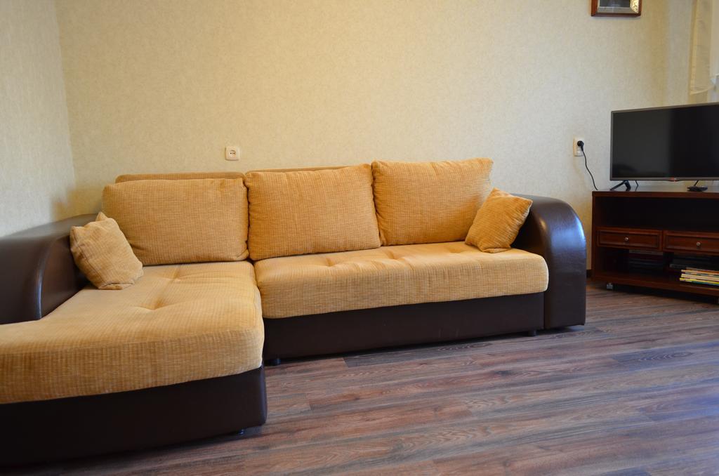 Apartment At Zhukova Street バラーナヴィチ エクステリア 写真